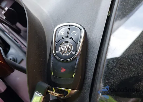 2018 Buick Regal Sportback Essence из США, поврежденный, VIN W04GR6SX6J1060940